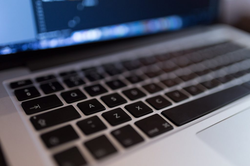 Using C ++ code and libraries in applications written in Swift